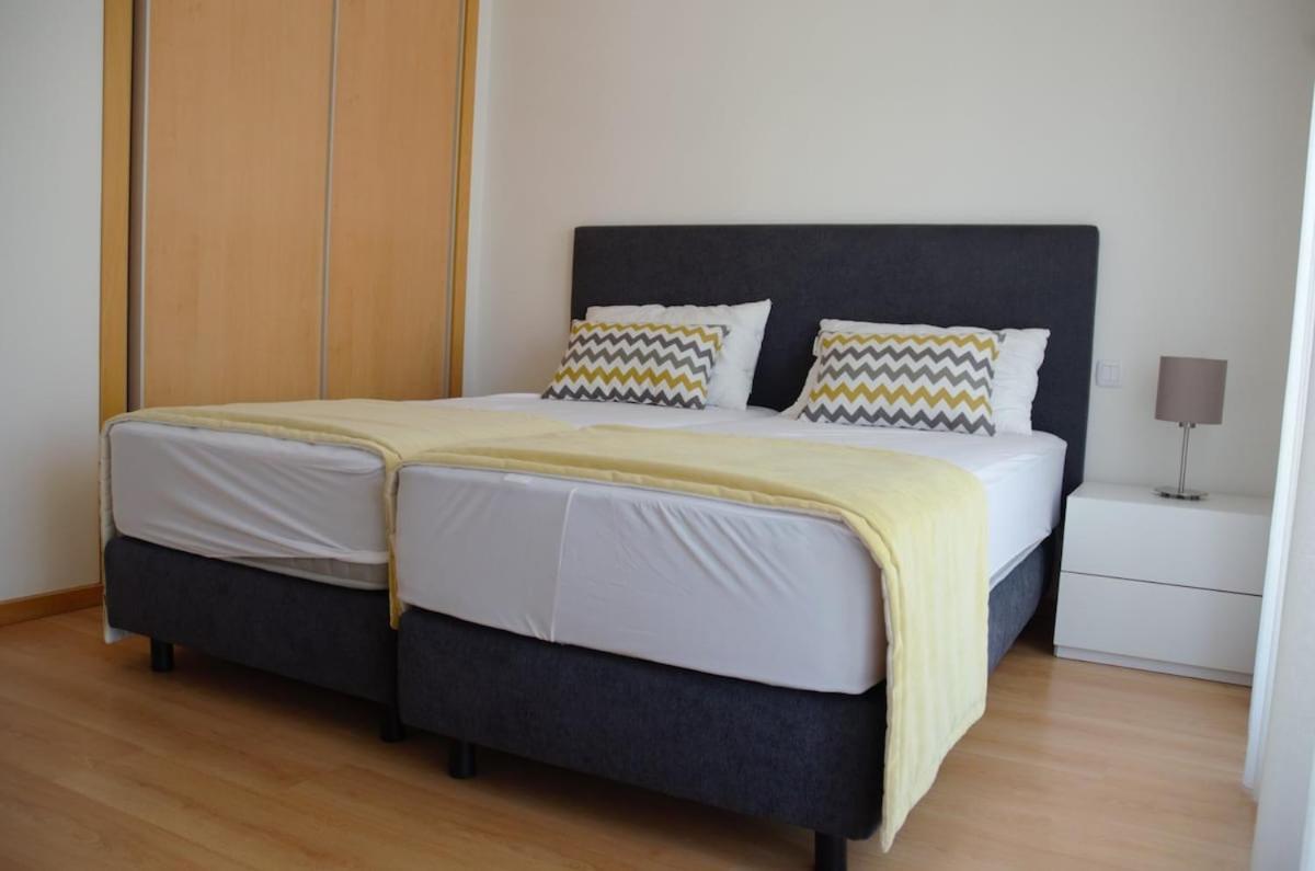 Algarve T2 Apartment With Pool And Balcony In Olhão Kültér fotó